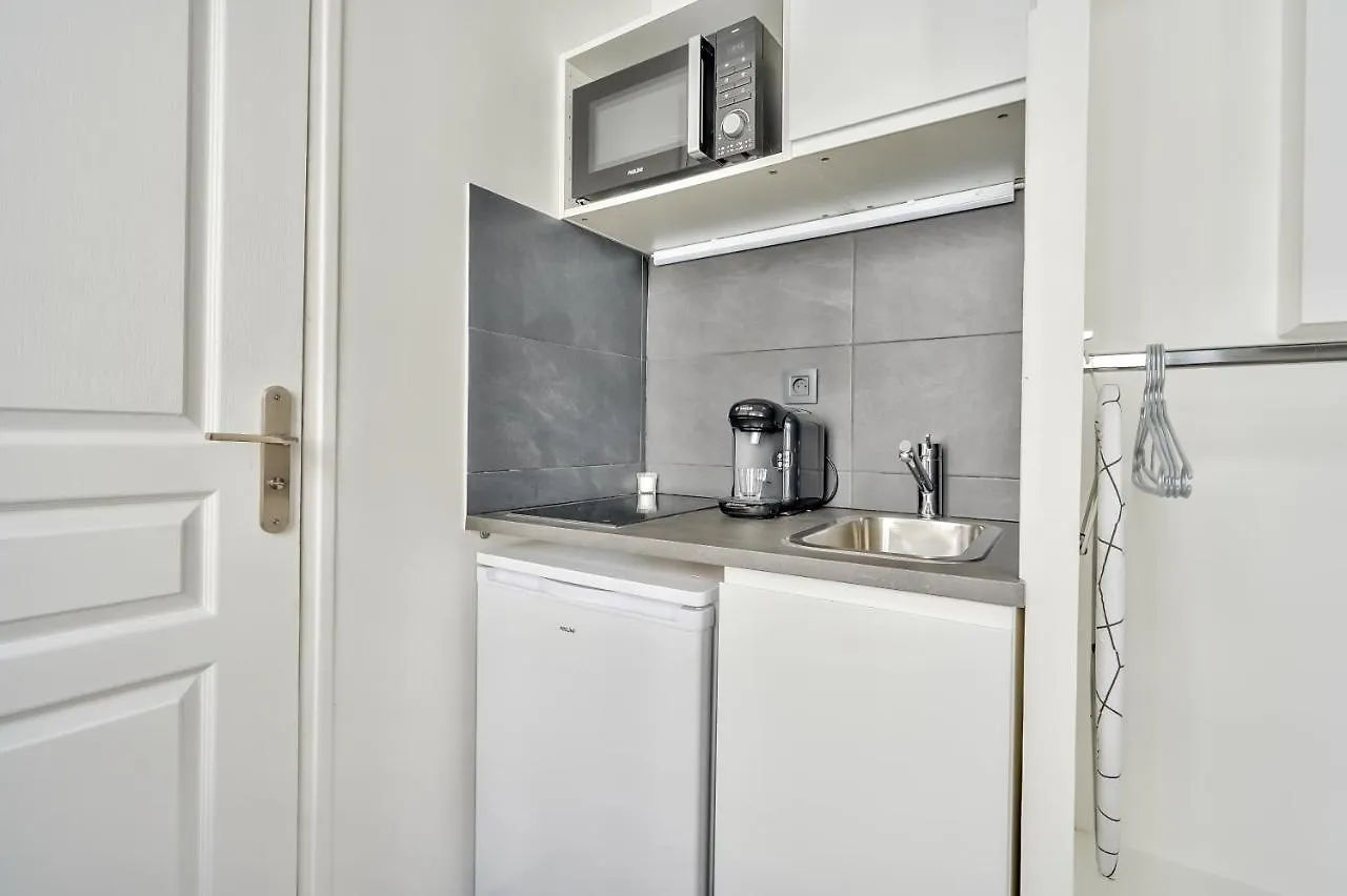 Apartment Cute Mezzanine Studio In The Heart Of Paris France